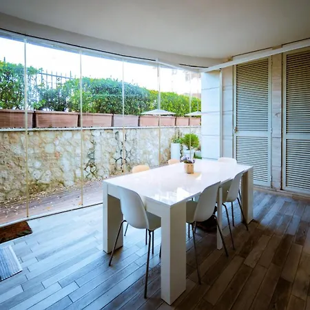 Domus Aqua Luxury Daire